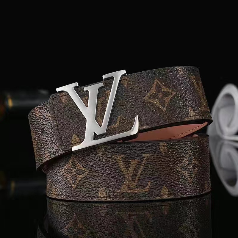 2023 With box Mens Designer Belt for Men Luxury Fashion business Belts Louise lvs Viuton Louis Vuitton lv Womens ceinture Black Metal Buckle Waistband cintura, 17
2023 With box Mens Designer Belt for Men Luxury Fashion business Belts Louise lvs Viuton Louis Vuitton lv Womens ceinture Black Metal Buckle Waistband cintura, 17