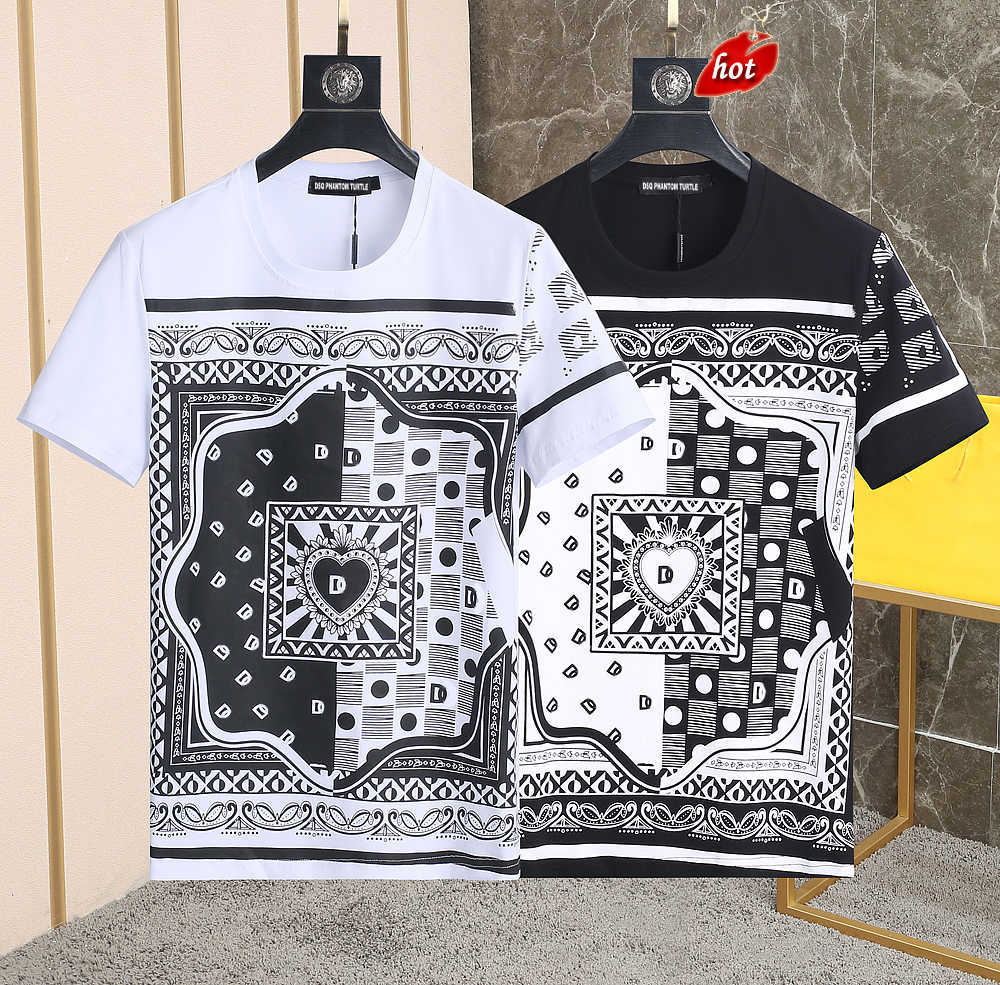 Mens Designer T shirt Italian Milan Fashion Scarf Print Tshirt Summer Black White Tshirt Male Hip Hop Streetwear 100 Cotton Tops 119 dsquare 2 d2 dsqs dsq2s BFHU
Mens Designer T shirt Italian Milan Fashion Scarf Print Tshirt Summer Black White Tshirt Male Hip Hop Streetwear 100 Cotton Tops 119 dsquare 2 d2 dsqs dsq2s BFHU