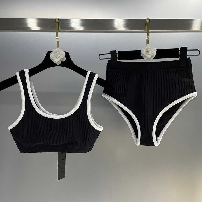 Designer Swimwear Bikini Top Women bikini Swimwear Swimsuit Sexy Bikini Designer Bikinis Bathing Suits Beach Wear Swimming womans biki set womens swi
Designer Swimwear Bikini Top Women bikini Swimwear Swimsuit Sexy Bikini Designer Bikinis Bathing Suits Beach Wear Swimming womans biki set womens swi