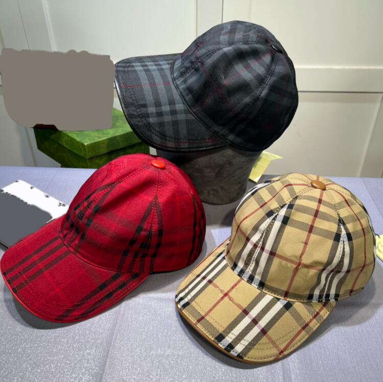 23ss 3style Fashion Men Women Brand Desinger Letter Ball Caps Grid PU Leather 4 Seasons Adjustable Embroidery Sports Casquette Baseball Hats Outdoor Sun Hats, Red
23ss 3style Fashion Men Women Brand Desinger Letter Ball Caps Grid PU Leather 4 Seasons Adjustable Embroidery Sports Casquette Baseball Hats Outdoor Sun Hats, Red