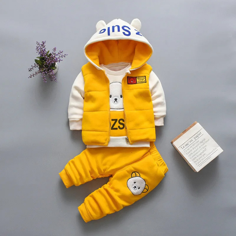 Clothing Sets Autumn Winter Baby Girl Clothes Children Boys Thickened Hooded Vest T Shirt Pants 3Pcs Sets Toddler Costume Kids Tracksuits 231115