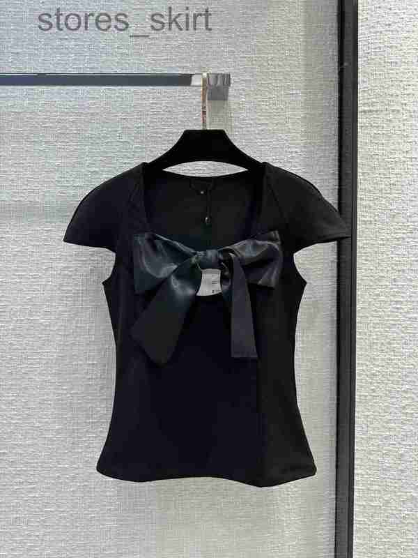 Women' T-Shirt DesignerMilan Runway Women' T-Shirt 2023 Spring Summer O Neck Short Sleeve Fashion Designer Tops Brand Same Style T-Shirt 0410-8 6Q3A, Black
Women' T-Shirt DesignerMilan Runway Women' T-Shirt 2023 Spring Summer O Neck Short Sleeve Fashion Designer Tops Brand Same Style T-Shirt 0410-8 6Q3A, Black