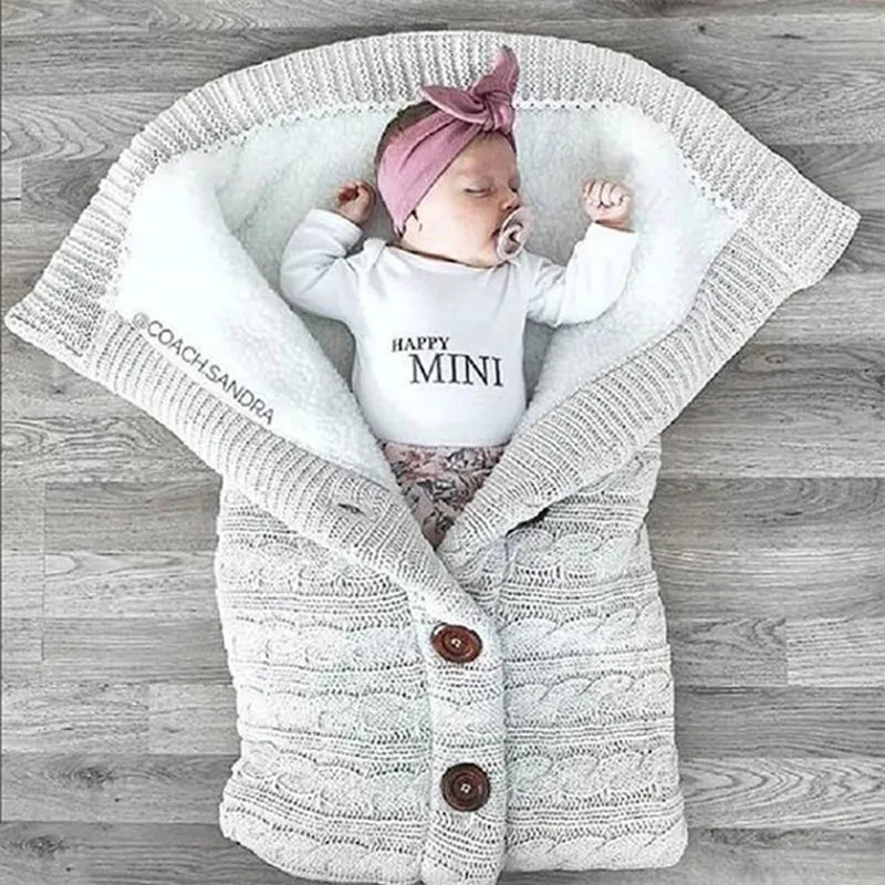 Sleeping Bags Warm Infant Baby Winter Thick Button Knit Sleep Sack For Bedding Swaddle Blankets Stroller Footmuff Toddler Wrap 231115