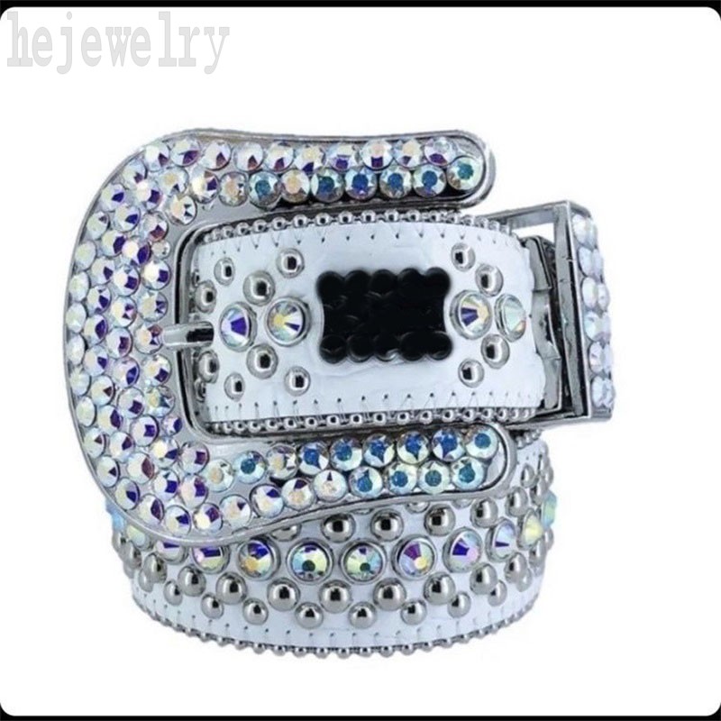 Classic Bb belts luxury leather belt for mens mature casual outdoor adjustable cinturones inlaid rhinestone large buckle wide diamond designer belts PJ003 B23, With logo
Classic Bb belts luxury leather belt for mens mature casual outdoor adjustable cinturones inlaid rhinestone large buckle wide diamond designer belts PJ003 B23, With logo