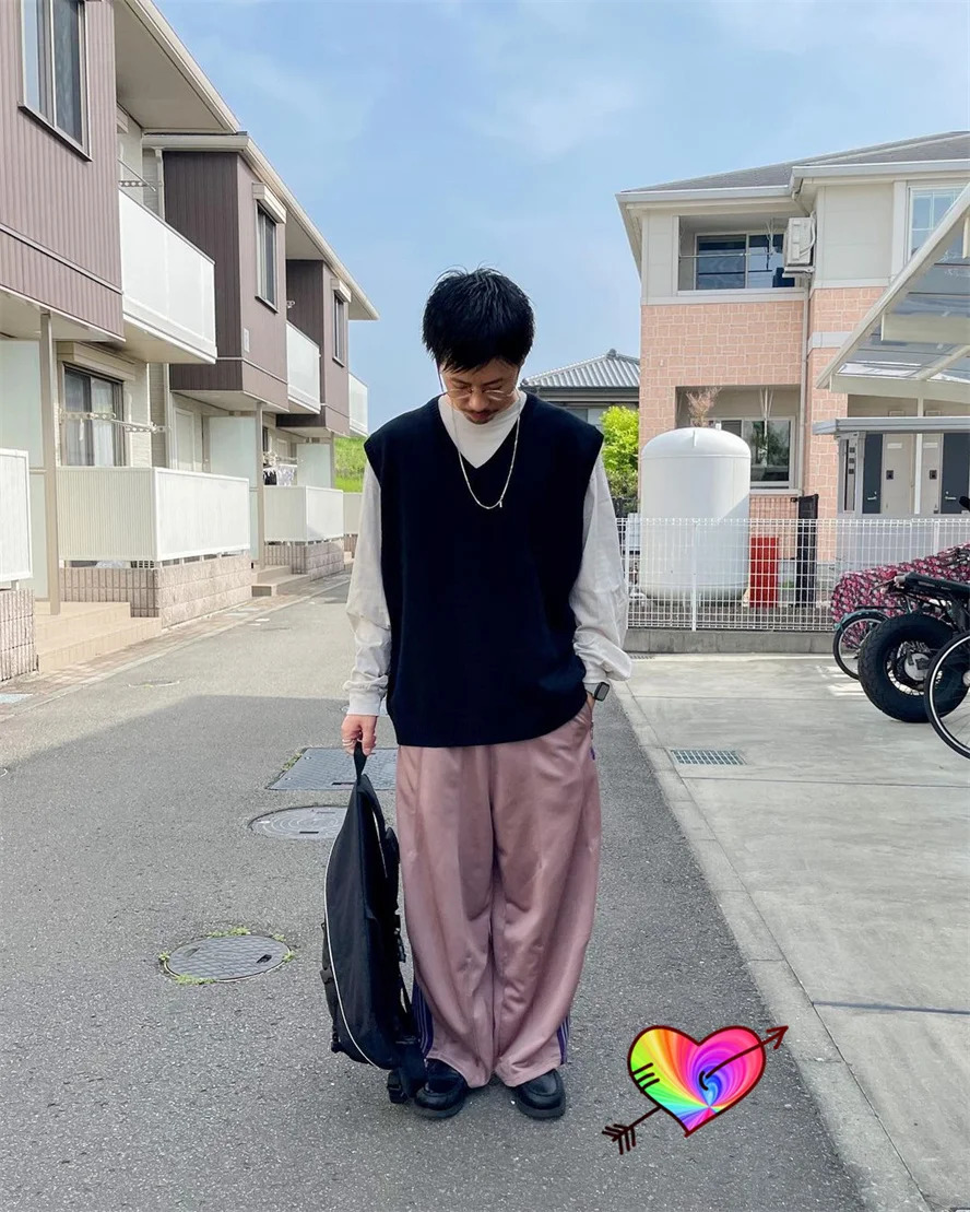Men's Pants Oversized Taupe Needles Pants Men Women 1 1 Wide Leg Needles Track Pants Butterfly Sweatpants AWGE Sport Trousers 231115 - view 3