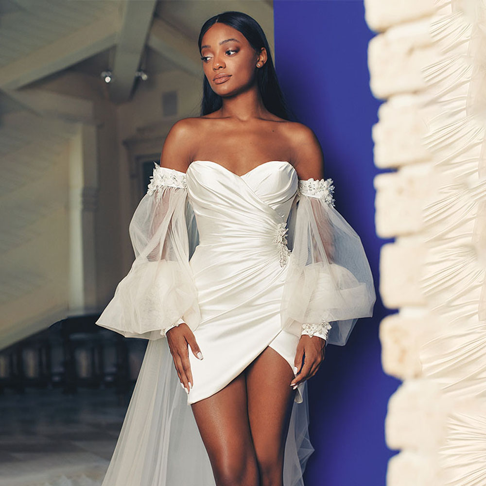 Short Sheath Wedding Dresses With Detachable Train Puffy Sleeve Mini Beach Bridal Gown Ruched Satin Two Pieces Wedding Gowns