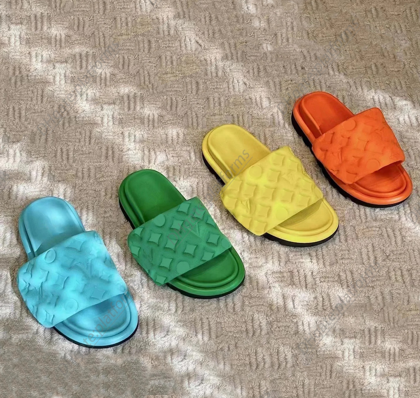 2023 newest shoe luxury designer man sandal woman slide summer POOL PILLOW COMFORT sexy sandal embossed flat Adjustable strap slipper with dust bag, #6
2023 newest shoe luxury designer man sandal woman slide summer POOL PILLOW COMFORT sexy sandal embossed flat Adjustable strap slipper with dust bag, #6