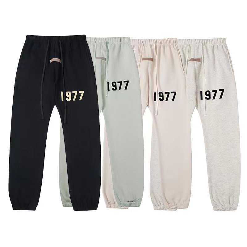 ESS Pants FOG FEARs OF GOD ESSEN Season 8 1977 Flocked High Street Leggings with Velvet Guards Mens Womens, Black6
ESS Pants FOG FEARs OF GOD ESSEN Season 8 1977 Flocked High Street Leggings with Velvet Guards Mens Womens, Black6