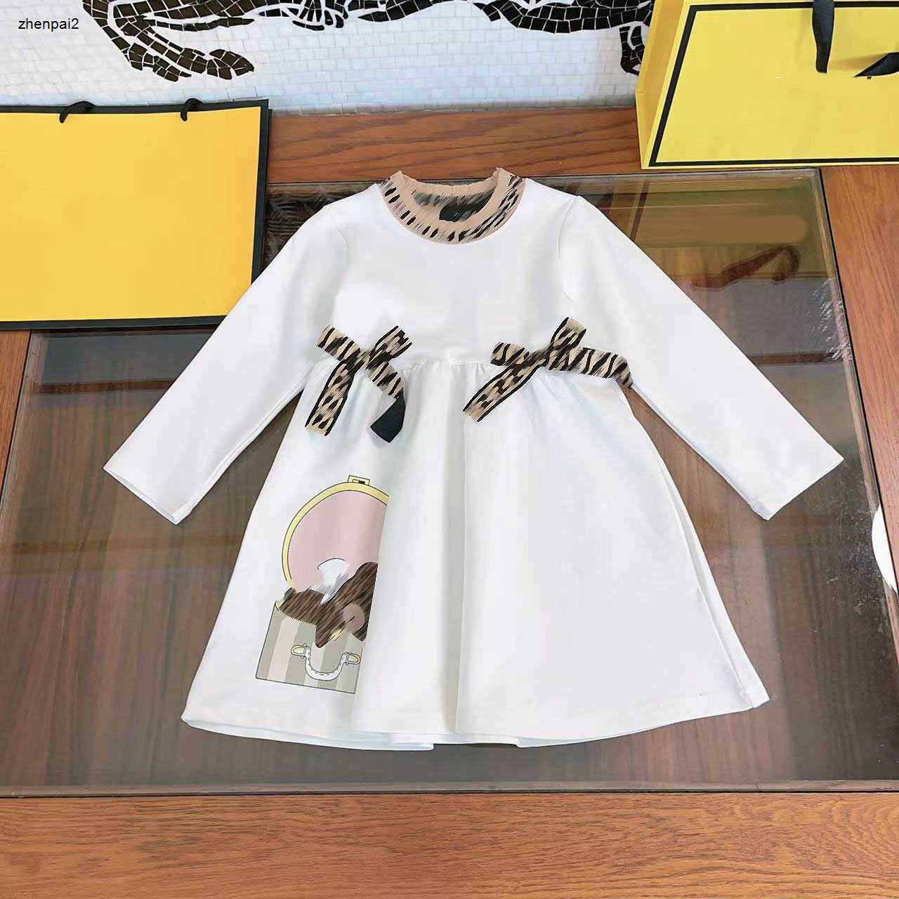 Luxury girl clothes Long sleeved baby partydress autumn Letter printing Kids skirt Size 100-150 Bow decoration Child frock Nov15