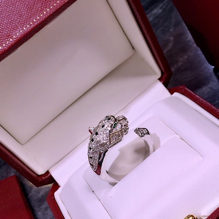 Luxury hot cheetah leopard classic diamond wedding ring Designer Women Rings Wedding lovers gift engagement jewelry with box
Luxury hot cheetah leopard classic diamond wedding ring Designer Women Rings Wedding lovers gift engagement jewelry with box