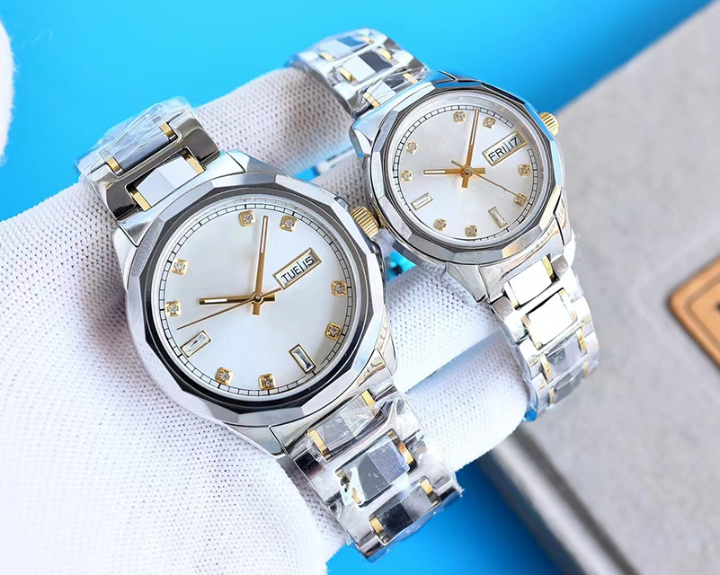 Fashion boutique lovers' watches Imported automatic mechanical movement Man 40mm Lady 30mm, Color 3
Fashion boutique lovers' watches Imported automatic mechanical movement Man 40mm Lady 30mm, Color 3
