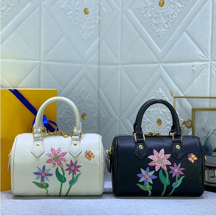 Designer Pillow Bags Women Tote Bag Handbags Nano Printing Crossbody Bags Shoulder Bag Luxury Purse Monograms Printed Gold Padlock Detachable Long Strap Pouch, Black
Designer Pillow Bags Women Tote Bag Handbags Nano Printing Crossbody Bags Shoulder Bag Luxury Purse Monograms Printed Gold Padlock Detachable Long Strap Pouch, Black