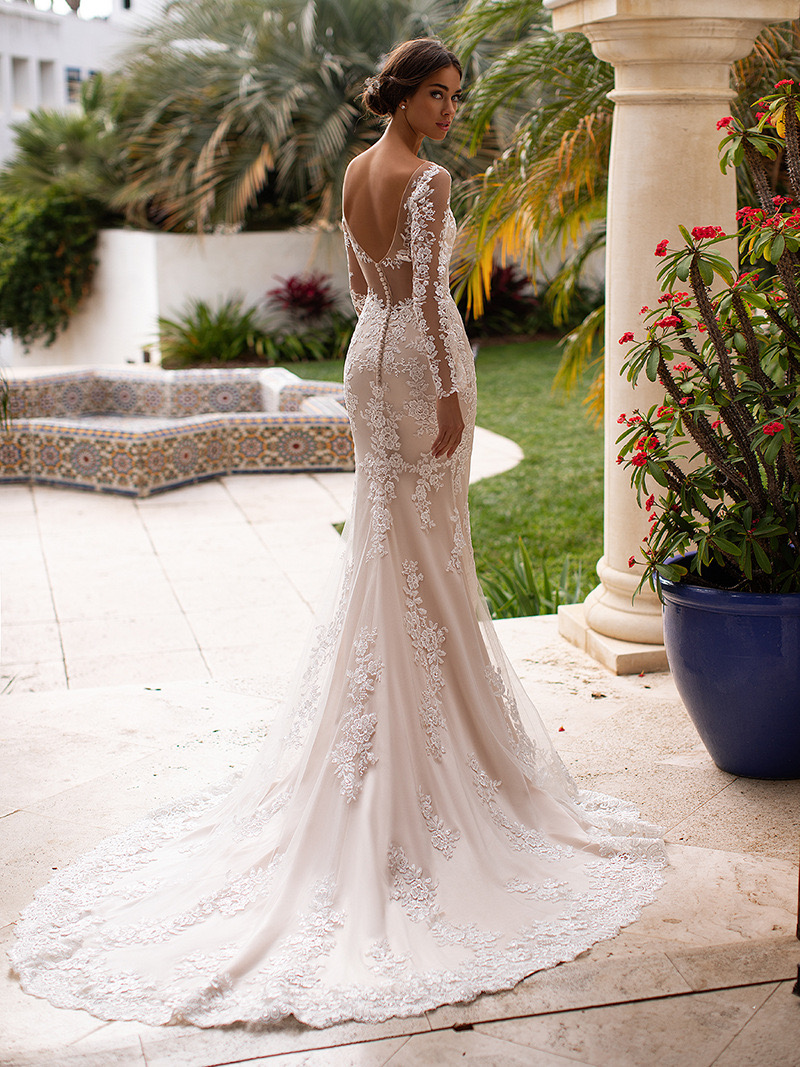 Long Sleeve Mermaid Wedding Dresses Modern New Romantic Gorgeous Beading Lace Princess Bridal Custom Made Appliques See Through Backless Boho Wed Gown