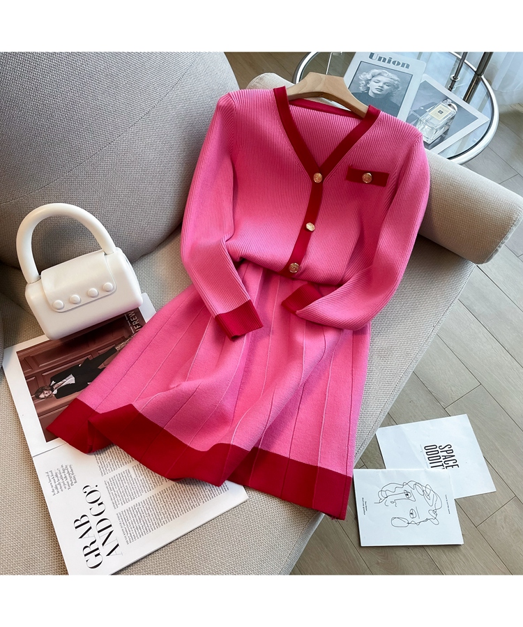 Two Piece Dress Fashion Women V Neck Hit Color Knitted Golden Single Breasted Loose Cardigan Two Piece Set High Waist A Line Skirt Suit Female2023, Same as picture
Two Piece Dress Fashion Women V Neck Hit Color Knitted Golden Single Breasted Loose Cardigan Two Piece Set High Waist A Line Skirt Suit Female2023, Same as picture