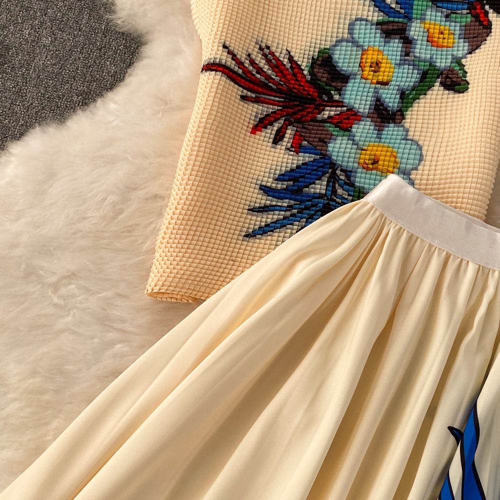 Two Piece Dress Pleated Suit for Women 2023 Summer Fashion Floral Printing Short Sleeve High Neck Top High Waist Skirt Two-Piece Set
