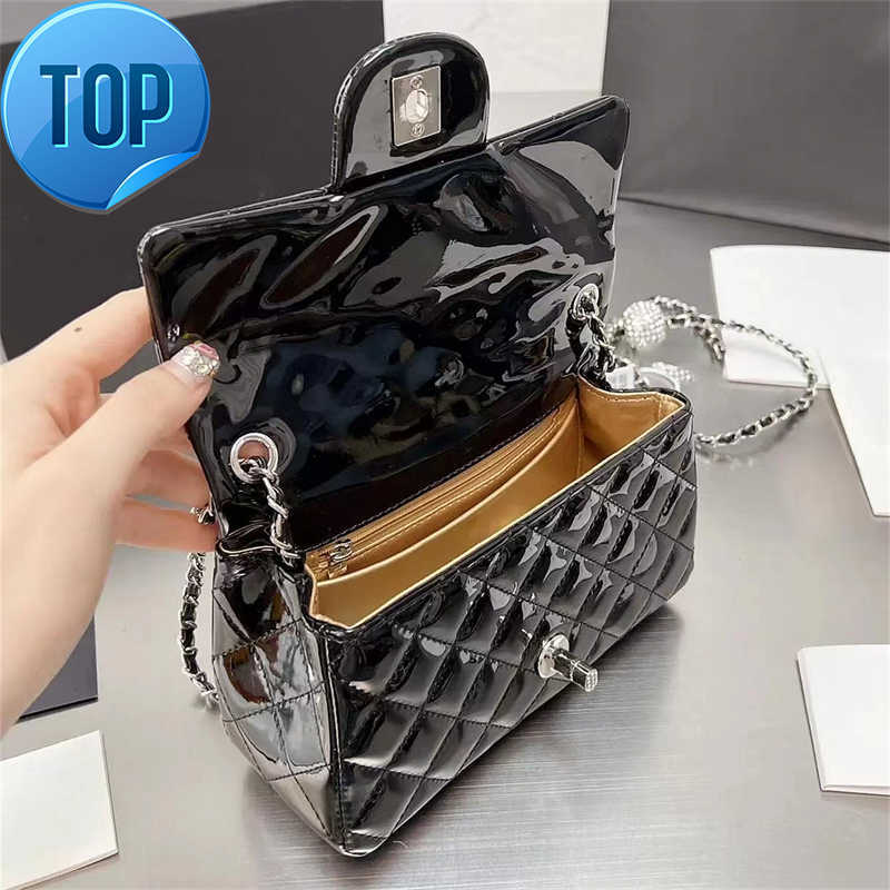 Shoulder Bags Top Designer bag custom luxury brand purse channel bolso patent leather Classic flap handbag crossbody women sling wallet Chains lady SH, Colour 1
Shoulder Bags Top Designer bag custom luxury brand purse channel bolso patent leather Classic flap handbag crossbody women sling wallet Chains lady SH, Colour 1