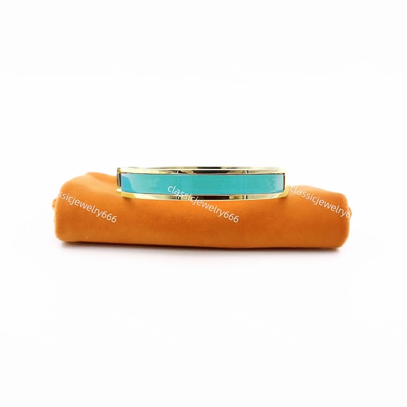 Fashion Women's Enamel Bracelet Designer Classic Brand Bracelet Charm 18K Jewelry Festival Gift 316L Stainless Steel Band Box
Fashion Women's Enamel Bracelet Designer Classic Brand Bracelet Charm 18K Jewelry Festival Gift 316L Stainless Steel Band Box
