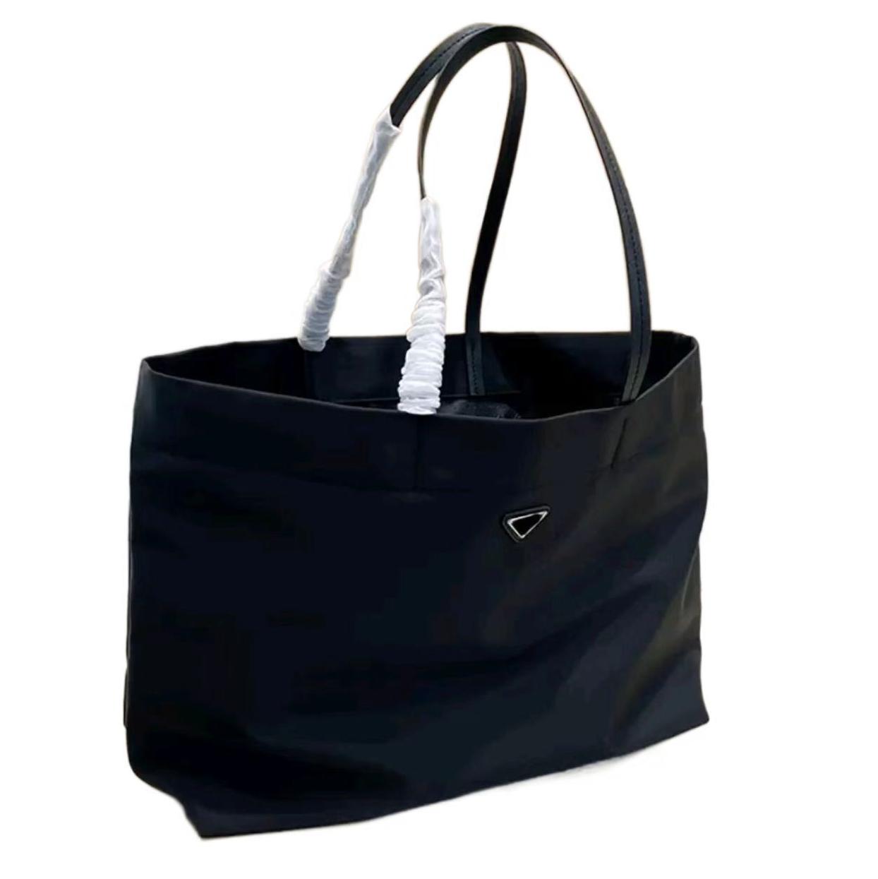 bag fashion Women Luxury Black Nylon Handbag Tote Bag For Designers Bag High Capacity Ladies Casual Shoppingcuyana zipper tote bimba y lola purse trendy tote bags
bag fashion Women Luxury Black Nylon Handbag Tote Bag For Designers Bag High Capacity Ladies Casual Shoppingcuyana zipper tote bimba y lola purse trendy tote bags