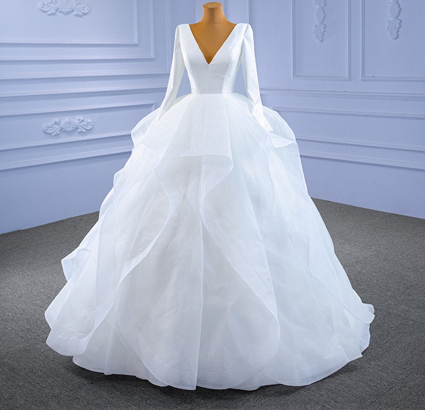 Elegant A-line Women Wedding Dress 2024 Deep V-neck Long Sleeves Ruffles Tulle Satin Court Train Bridal Bride Gown Vestidos De Noiva Robe De Mariage