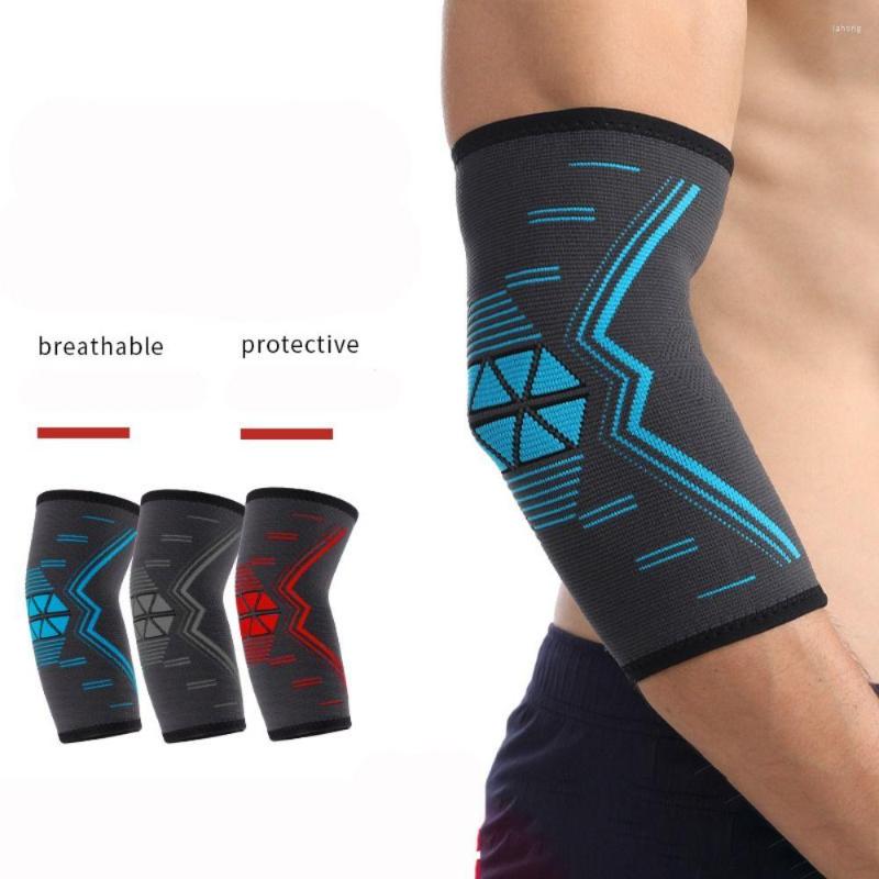 Knee Pads 1PC Elbow Support Pad Lightweight Convenient Fitness Elastic Breathable Brace Soft Adjustable Arm Sleeve For Gym Sport, Grey
Knee Pads 1PC Elbow Support Pad Lightweight Convenient Fitness Elastic Breathable Brace Soft Adjustable Arm Sleeve For Gym Sport, Grey