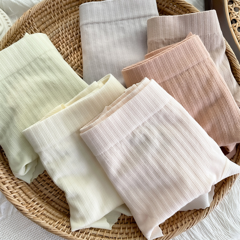 Ultra-thin Mid-Rise Women's Underwear, Comfortable, Breathable, Soft, Seamless, Butt-Lifting, Teenage Girls' Triangle Shorts 3Pcs/lot