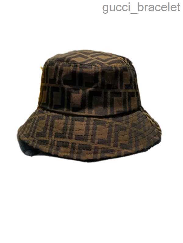 23Top design Fashion Bucket Hat For Mens Womens Foldable Fishing Caps blue letters Beach Sun Visor fisherman hats, Khaki
23Top design Fashion Bucket Hat For Mens Womens Foldable Fishing Caps blue letters Beach Sun Visor fisherman hats, Khaki