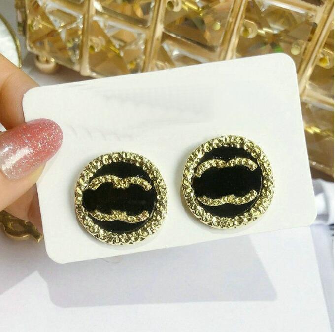 Mixed Style Jewelry Designer Luxury Stud 18G Plated Women's Earrings Fashion Alphabet Designer Earrings Wedding Party Jewelry
