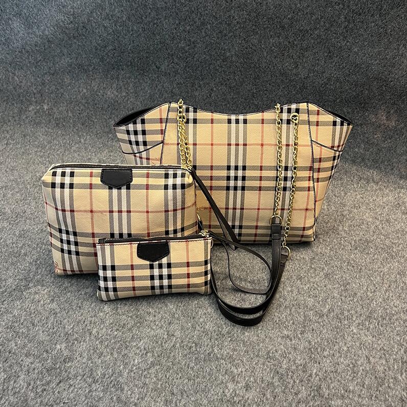 fashion women 3 piece set plaid chain bag letter evening bag Fashion Shoulder Bag Handbag Lady Totes Women Crossbody Classic Designer Bag with purse wallet, As pic
fashion women 3 piece set plaid chain bag letter evening bag Fashion Shoulder Bag Handbag Lady Totes Women Crossbody Classic Designer Bag with purse wallet, As pic