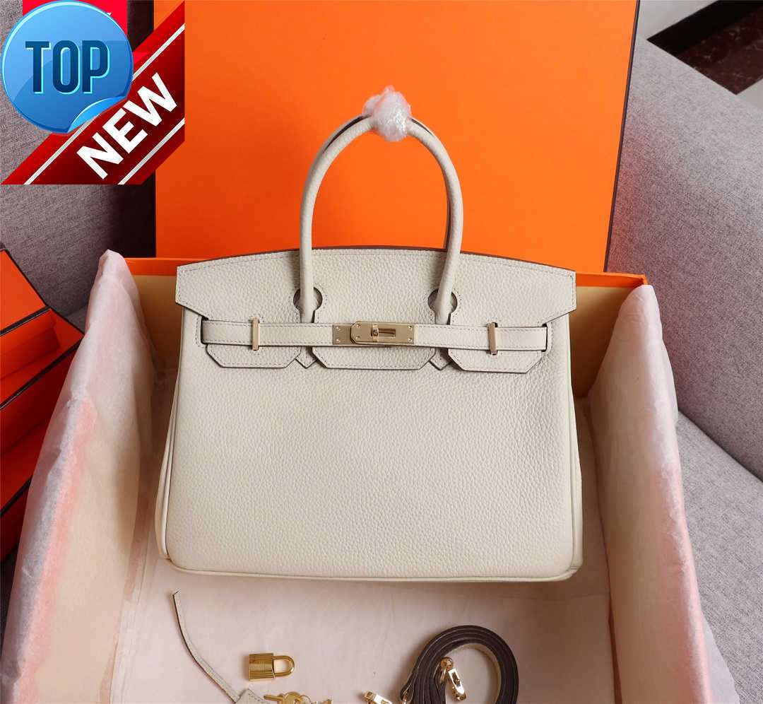 5A Fashion Purse Women Totes Shoulder Bags Cowskin Genuine Leather Handbag Scarf Charm High Quality With Shoulders Straps Birkin And Pack, Pink
5A Fashion Purse Women Totes Shoulder Bags Cowskin Genuine Leather Handbag Scarf Charm High Quality With Shoulders Straps Birkin And Pack, Pink