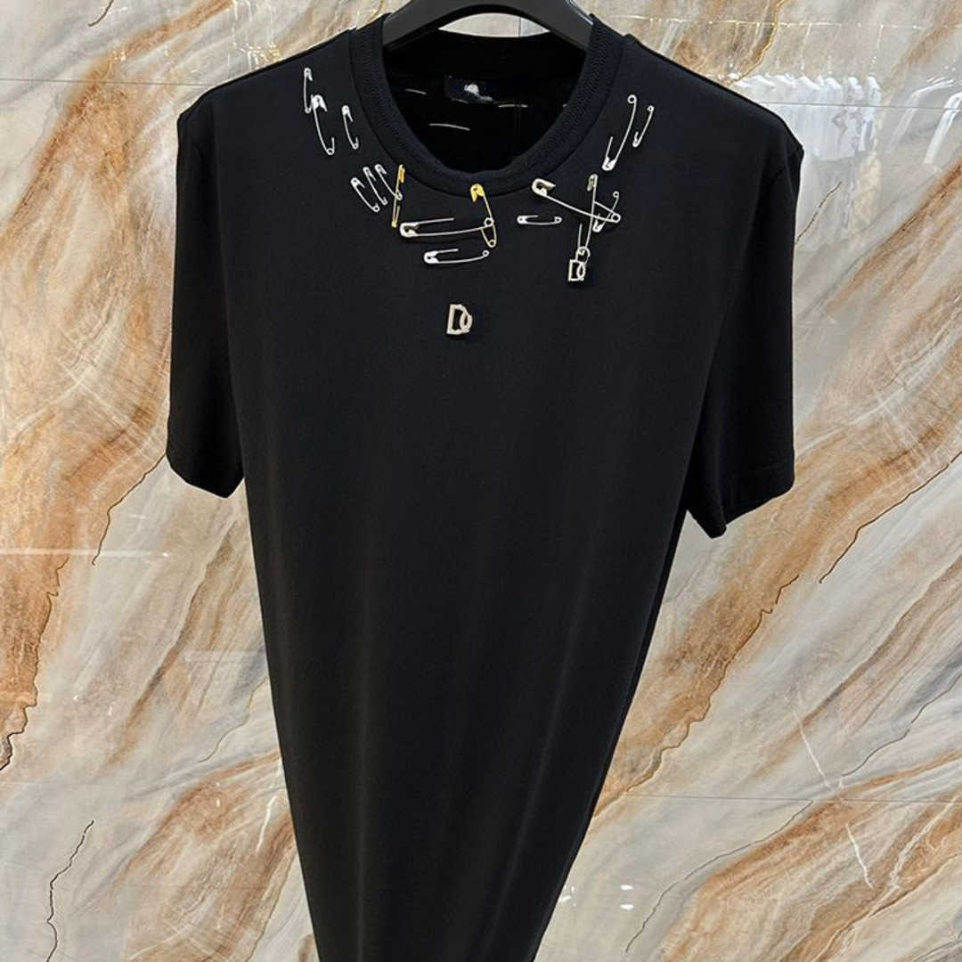 Dg short sleeved T shirt 23 summer new sweatshirt designer t shirt handmade pin letter pattern tee men women pure cotton pullover top, Black
Dg short sleeved T shirt 23 summer new sweatshirt designer t shirt handmade pin letter pattern tee men women pure cotton pullover top, Black