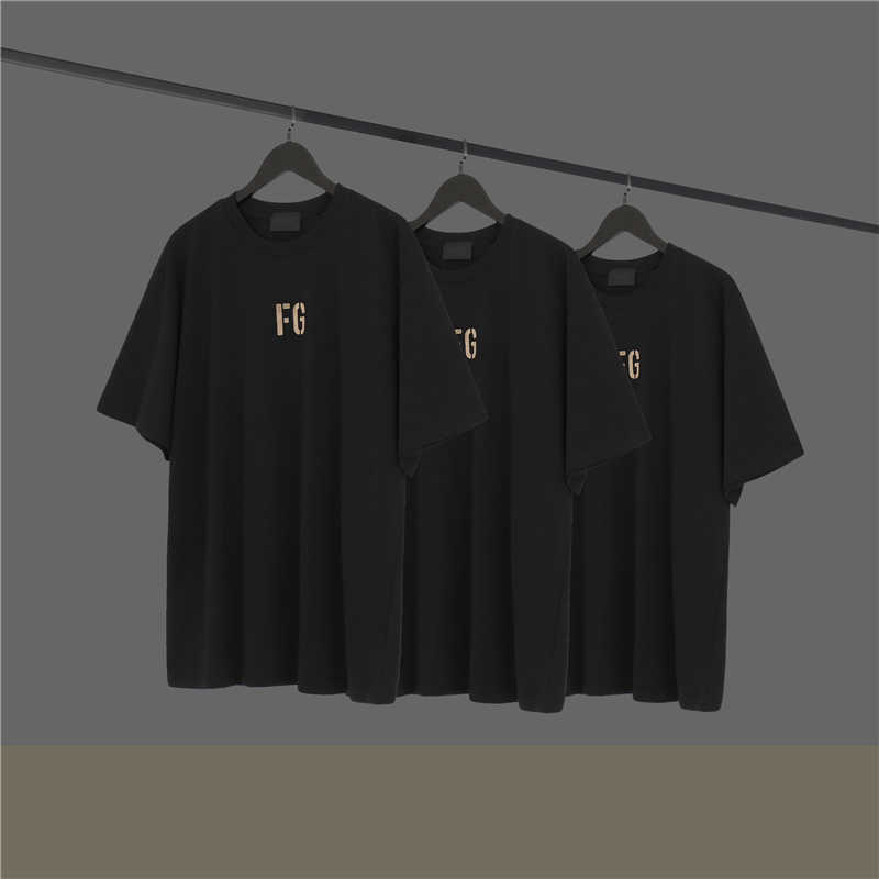 ESS Tees T-Shirts fashion clothing FOG FEARs OF GOD Season 7 Main Line FG Letter Flocked Loose Couple Casual Short Sleeve T-shirt Trend mens womens, Black
ESS Tees T-Shirts fashion clothing FOG FEARs OF GOD Season 7 Main Line FG Letter Flocked Loose Couple Casual Short Sleeve T-shirt Trend mens womens, Black