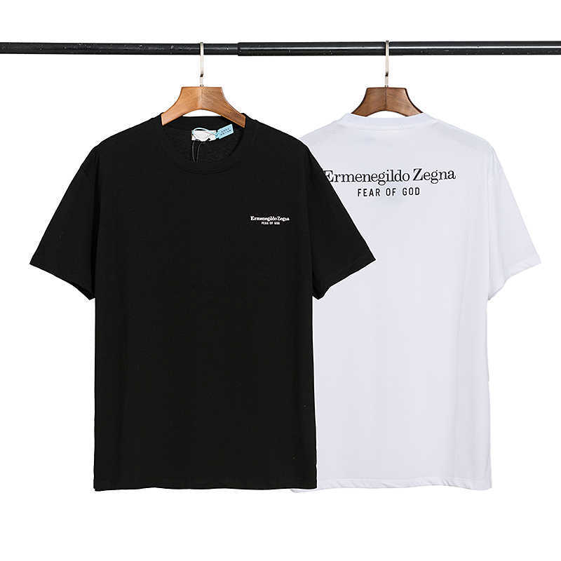 ESS Tees T-Shirts Luxury Designer fashion clothing FOG FEARs OF GOD Zegna Co branded Chest Letter Print Men's Women's Loose Summer Round Neck Short Sleeve T-shirt, White
ESS Tees T-Shirts Luxury Designer fashion clothing FOG FEARs OF GOD Zegna Co branded Chest Letter Print Men's Women's Loose Summer Round Neck Short Sleeve T-shirt, White