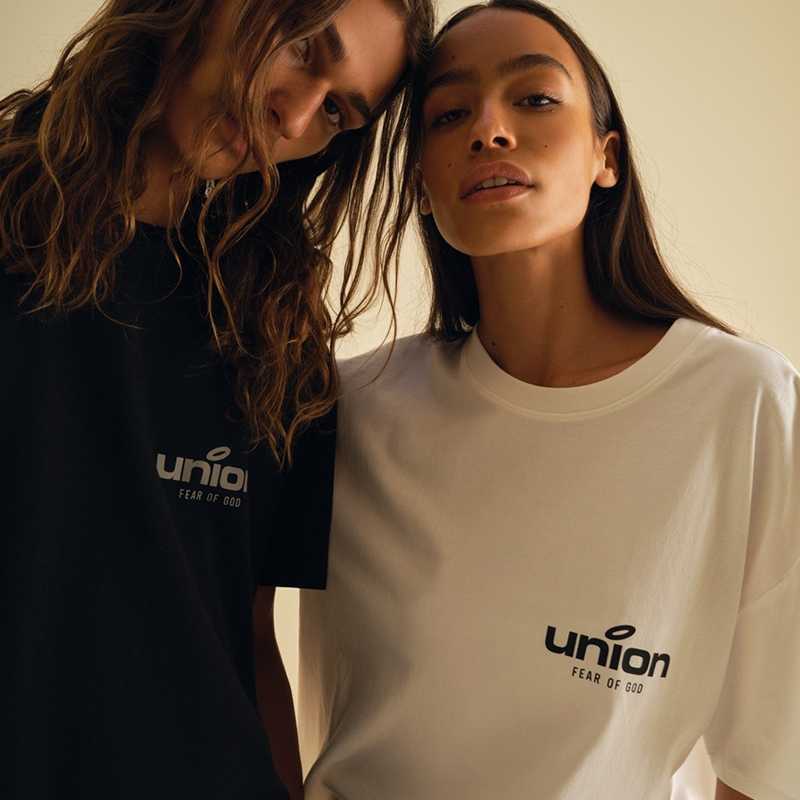 ESS Tees T-Shirts Luxury Designer fashion clothing FEARs OF GOD FOG ESSEN Co branded UNION Short Sleeve T-shirt Men's Fashion Loose High Street, Black
ESS Tees T-Shirts Luxury Designer fashion clothing FEARs OF GOD FOG ESSEN Co branded UNION Short Sleeve T-shirt Men's Fashion Loose High Street, Black