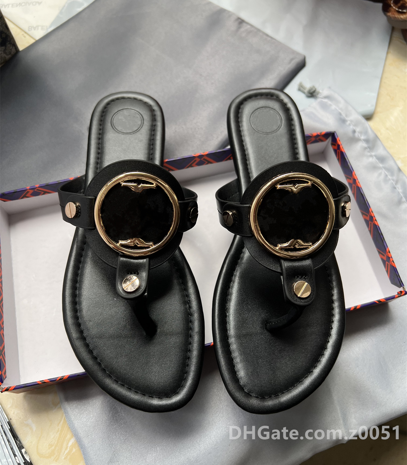 2023 Women Summer Brand designer Sandal Casual Beach Shoes miller Bohemia Sandals Lady, T3 high quality + fast delivery
2023 Women Summer Brand designer Sandal Casual Beach Shoes miller Bohemia Sandals Lady, T3 high quality + fast delivery