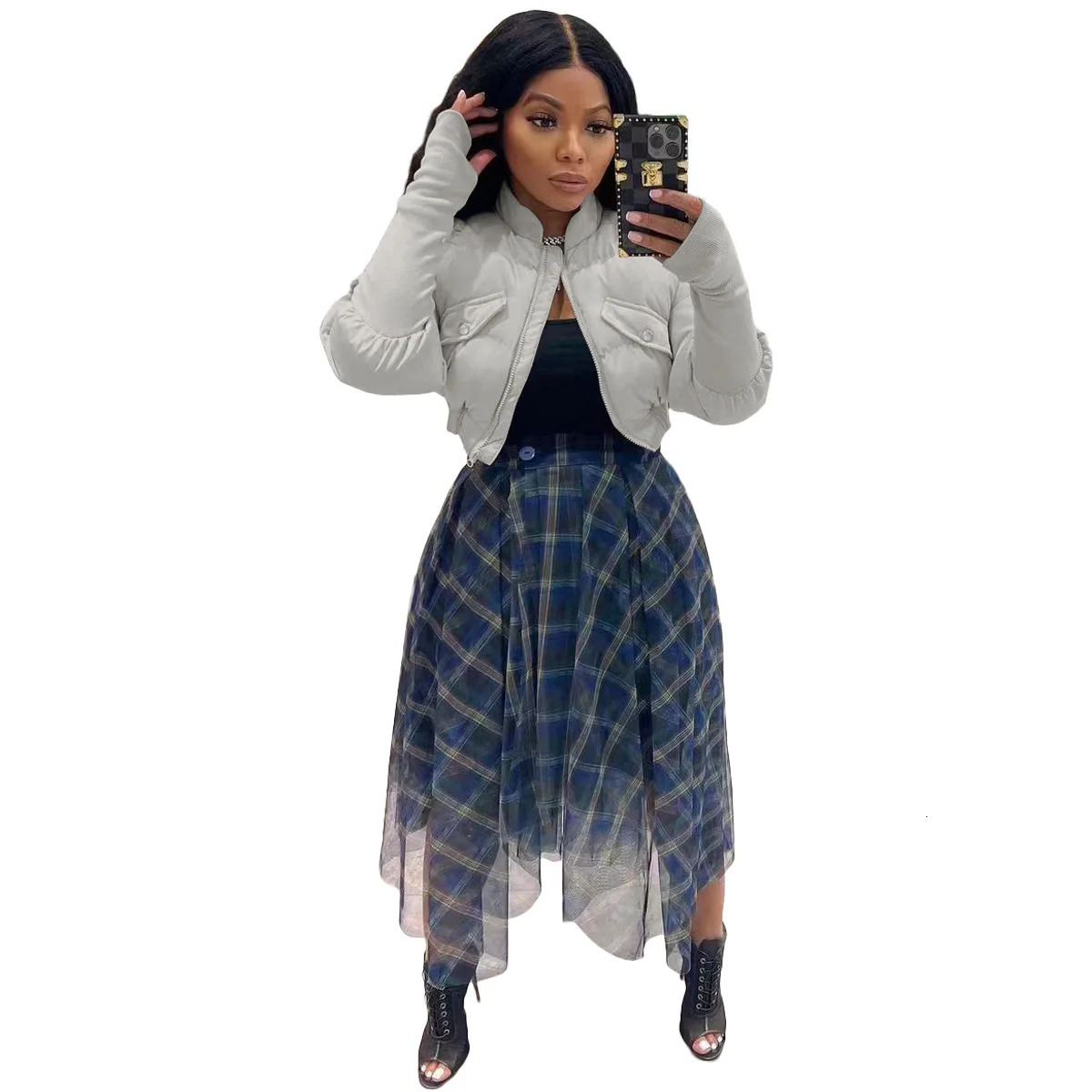 Women s Down Parkas Orange Crop Puffer Jacket Women Gray Zipper V Neck Long Sleeve Ladies Warm Short Coats Outwear Coat Thin Light 231116