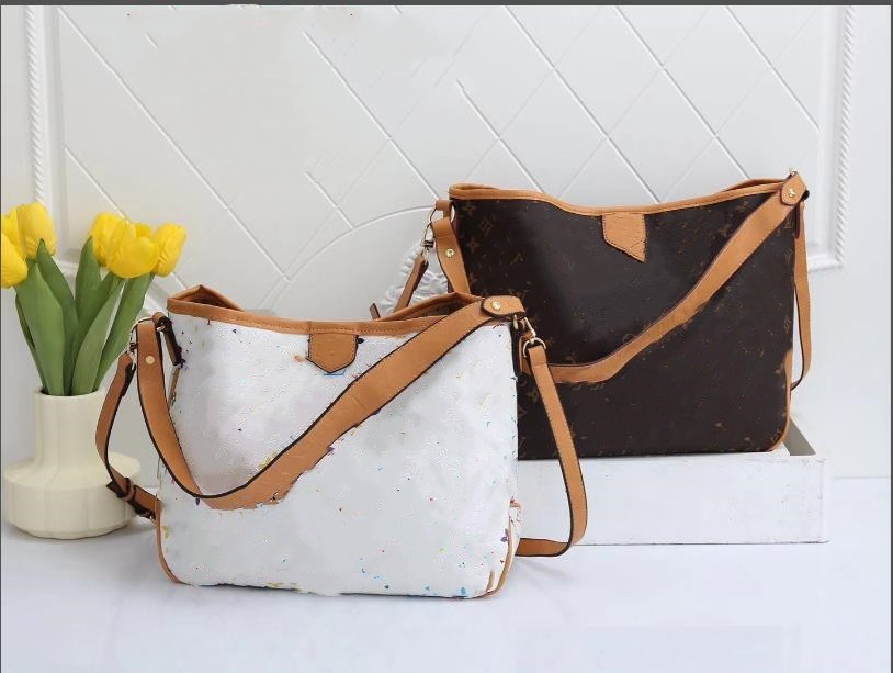 2023 Top Quality women Chain Purse shoulder bags crossbody Luxury handbags clutch purses ladies wallets tote bag 9051, Brown
2023 Top Quality women Chain Purse shoulder bags crossbody Luxury handbags clutch purses ladies wallets tote bag 9051, Brown