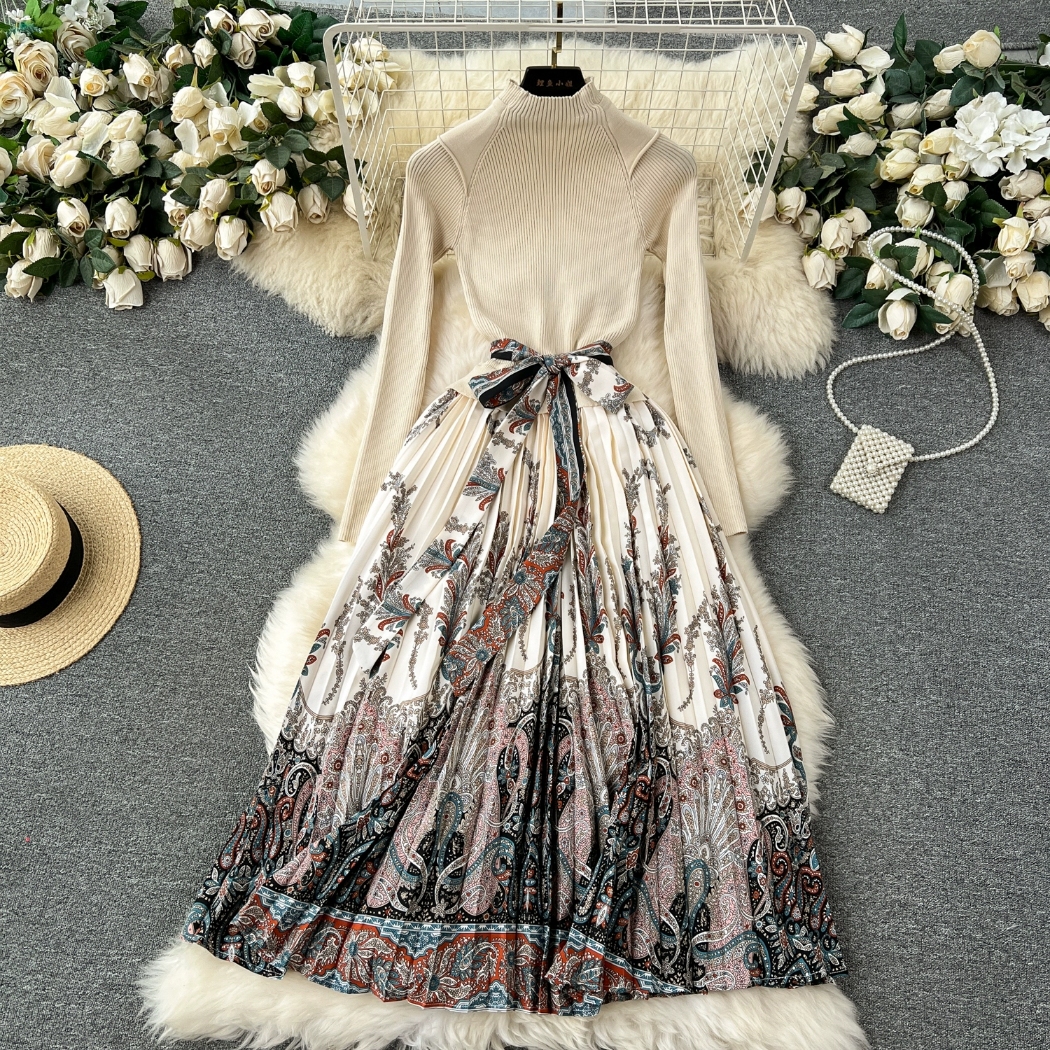 High end temperament dress with fake two pieces of skirt underneath High-end and slimming high neck knitted patchwork floral long skirt