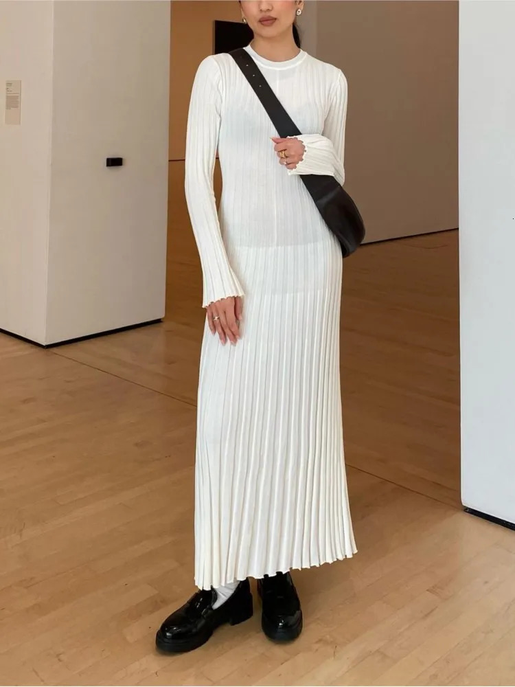 Basic Casual Dresses Female Fashion Chic Solid Ribbed Knitted Dress Elegant O Neck Long Sleeve 2023 Autumn Winter Ladies High Street Robes 231116