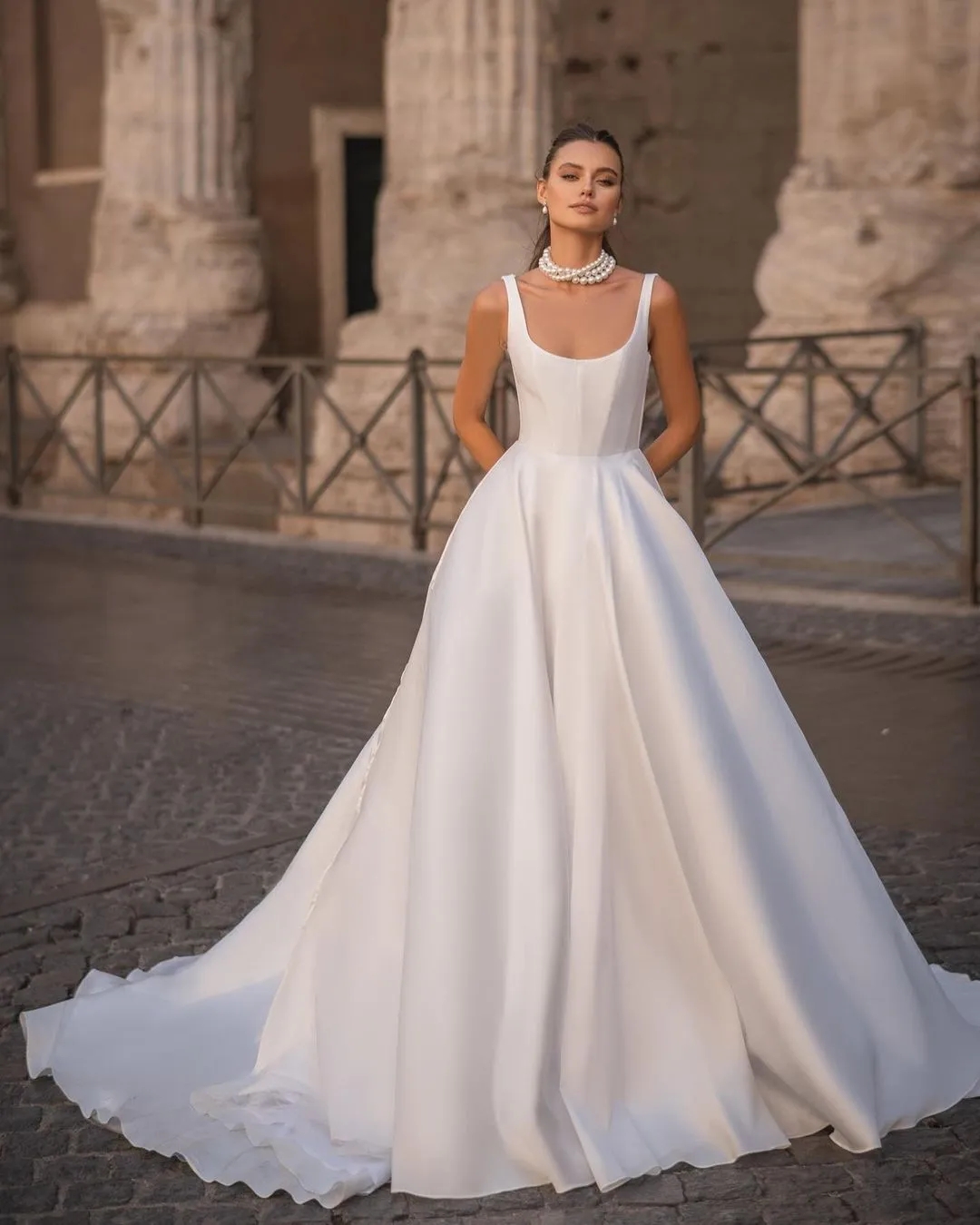 Elegant A-line Women Wedding Dress 2024 Square Neck Straps Backless Satin Bridal Bride Gown Vestidos De Noiva Robe De Mariage