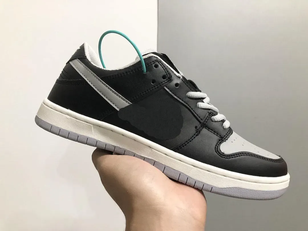 2023 Black White Panda Casual Shoes Men Women Sneakers University Blue Coast Photon Dust Outdoor Mens Trainer 36 -44
2023 Black White Panda Casual Shoes Men Women Sneakers University Blue Coast Photon Dust Outdoor Mens Trainer 36 -44