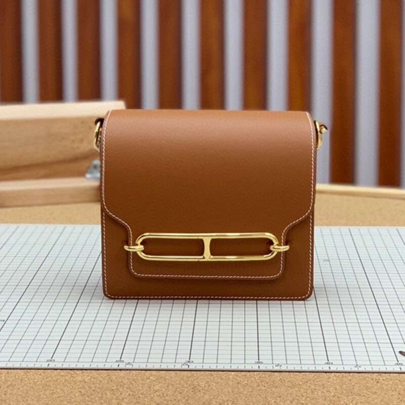 Genuine Leather Pig Nose Bag Airline Stewardess Shoulder Crossbody Small Mini Luxury Designer Bags Lady Party Evening Dauphine h Roulis Handbags, Light yellow
Genuine Leather Pig Nose Bag Airline Stewardess Shoulder Crossbody Small Mini Luxury Designer Bags Lady Party Evening Dauphine h Roulis Handbags, Light yellow