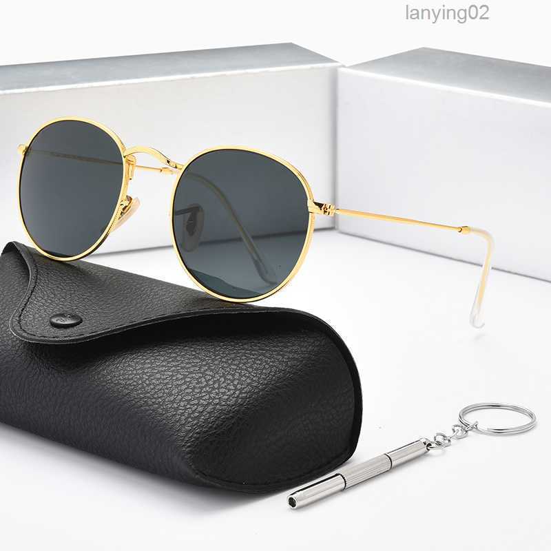 Luxury Vintage Small Frame Cat eye Sunglasses for Women Classic Brand Designer Outdoor Glasses De Gafas with
Luxury Vintage Small Frame Cat eye Sunglasses for Women Classic Brand Designer Outdoor Glasses De Gafas with