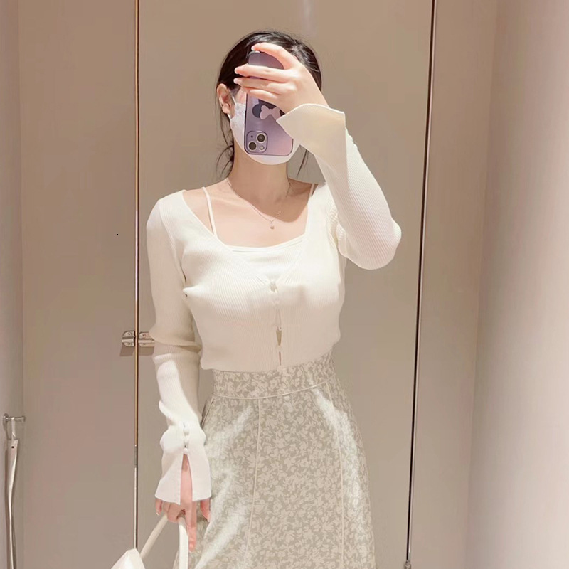 Women's TShirt Kuzuwata Japanese Solid Color Slim V Neck Cardigan Vests Twopiece Suits 2023 Early Spring Sweet Outerwear Long Sleeve Top Women 23