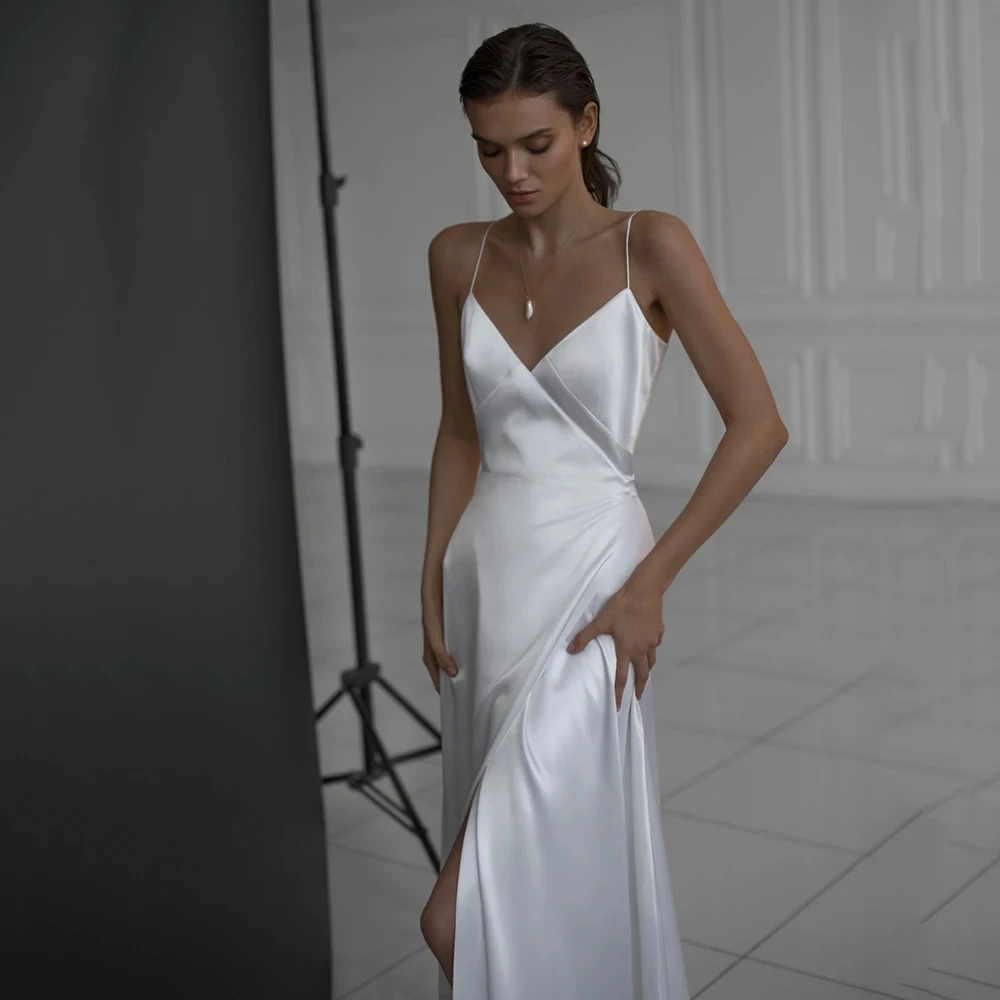 2024 Simple A Line Satin Wedding Dress For Women V Neck Spaghetti Straps Bridal Gown Sexy High Split Backless Vestido De Novia