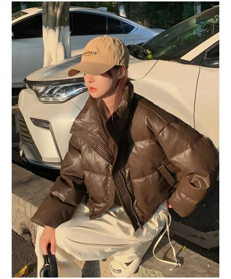 Women's Down Parkas Short American Style PU Leather Padded Jacket Winter Thickened Loose Small Bread Parka 231116