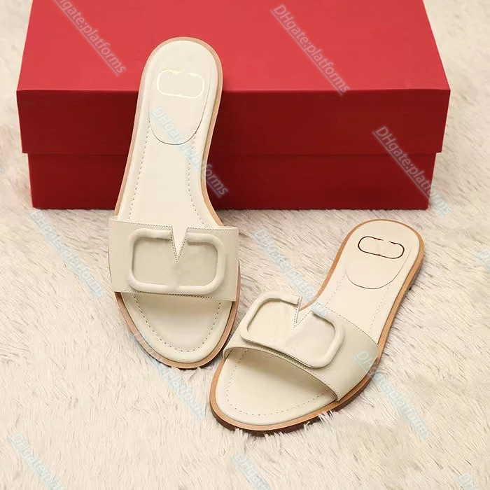 2023 summer sandal designer shoe Woman man Beach outdoor shoe Casual tory Slipper Vlogo Signature Slides Grainy Cowhide Flat Shoes With Box, #7
2023 summer sandal designer shoe Woman man Beach outdoor shoe Casual tory Slipper Vlogo Signature Slides Grainy Cowhide Flat Shoes With Box, #7
