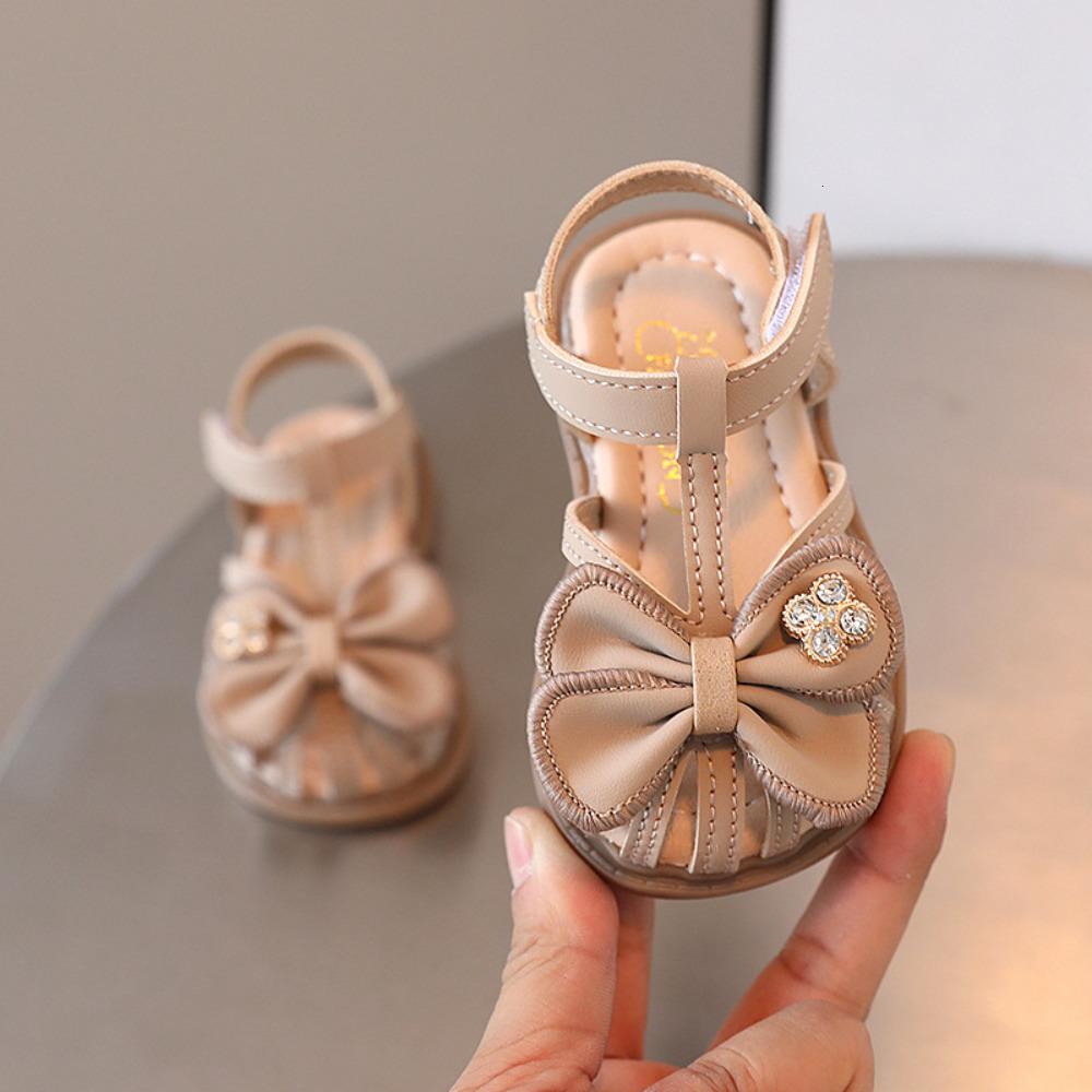 Sandals Summer 0-36m Born Baby Girls PU Soft Bottom Anti-slip First Walkers Hook Loop Sandals kids Toddler Girl Princess Shoes 230417