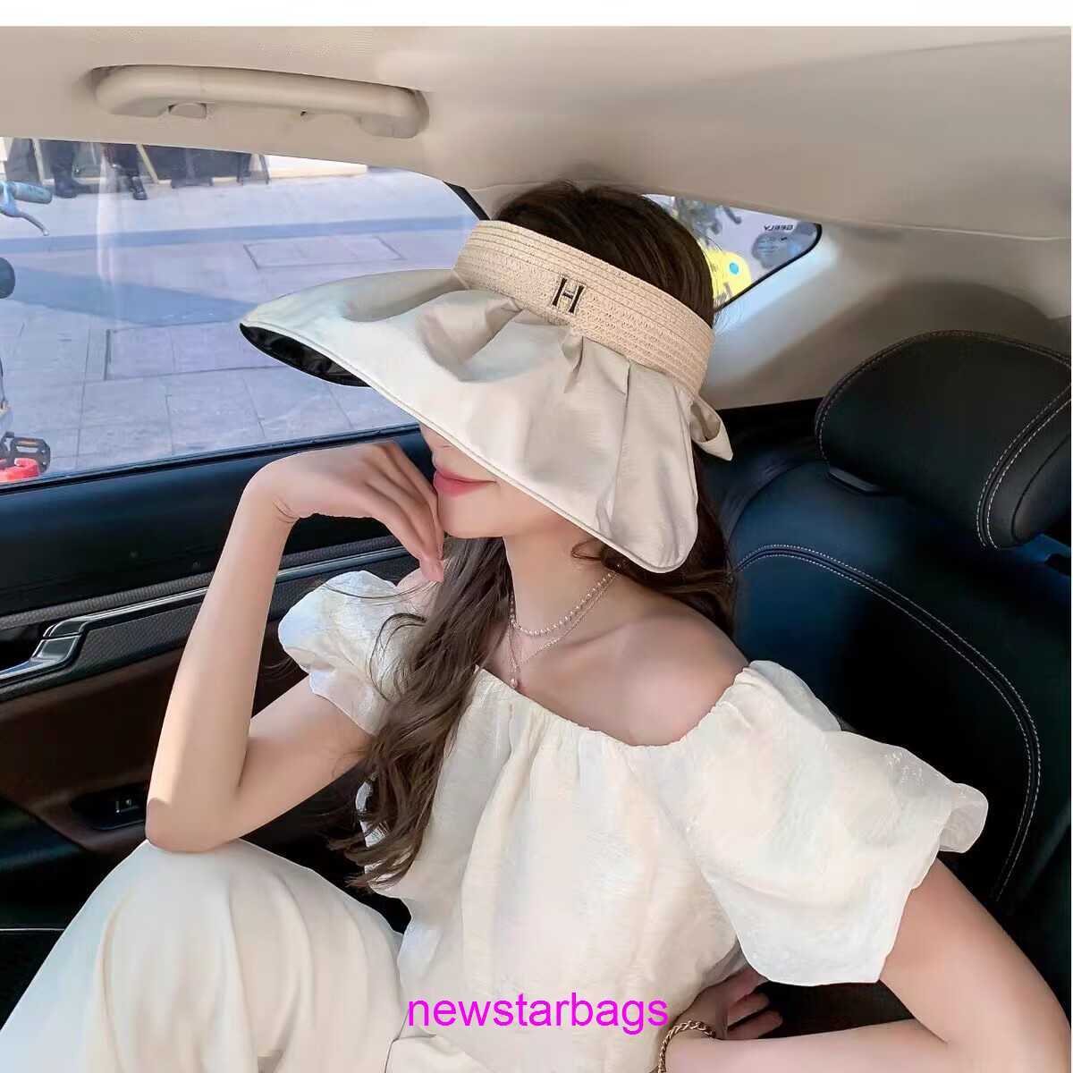 Original edition Designer Herms Hat for sale Empty top summer hat Women's sun Travel UV resistant Big head foldable trend XJUQ, Beige h hollow top black glue
Original edition Designer Herms Hat for sale Empty top summer hat Women's sun Travel UV resistant Big head foldable trend XJUQ, Beige h hollow top black glue