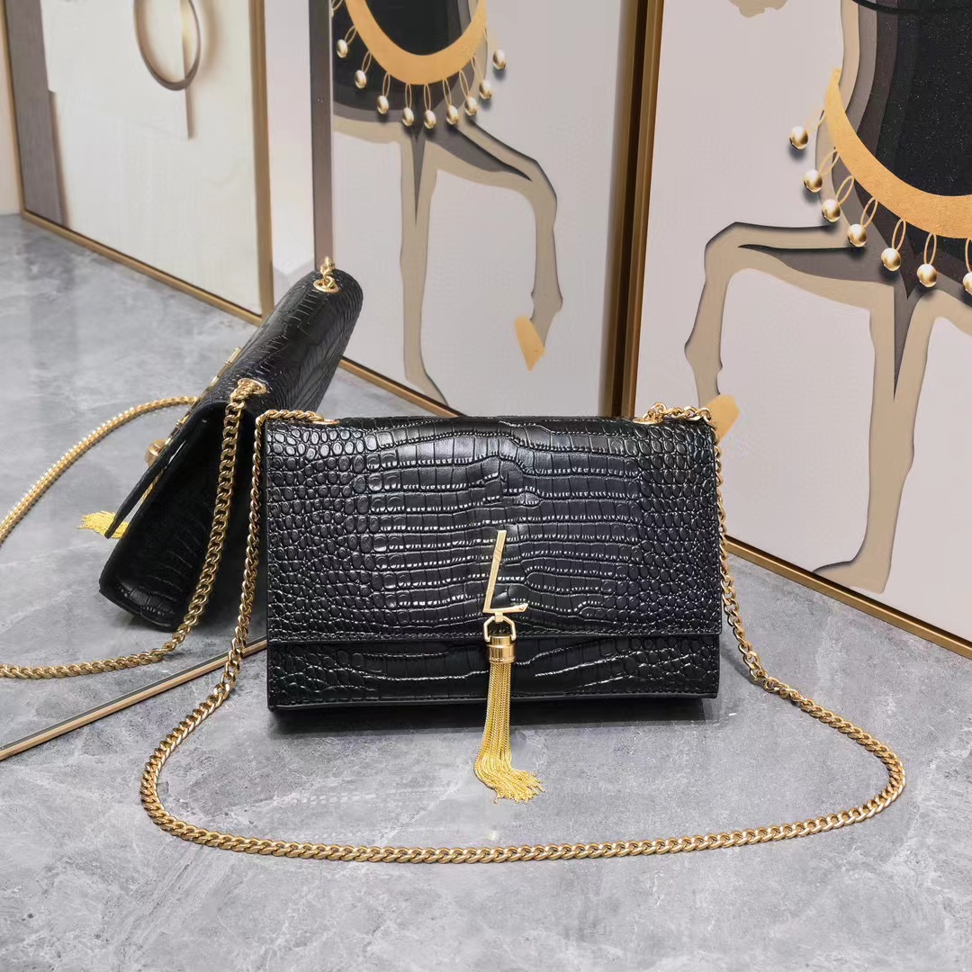 Designer bags Luxury shoulder bag Best quality leather bags woman fashion handbag Classic pop noble tote bags Crocodile skin bag, Dark grey/alligator
Designer bags Luxury shoulder bag Best quality leather bags woman fashion handbag Classic pop noble tote bags Crocodile skin bag, Dark grey/alligator