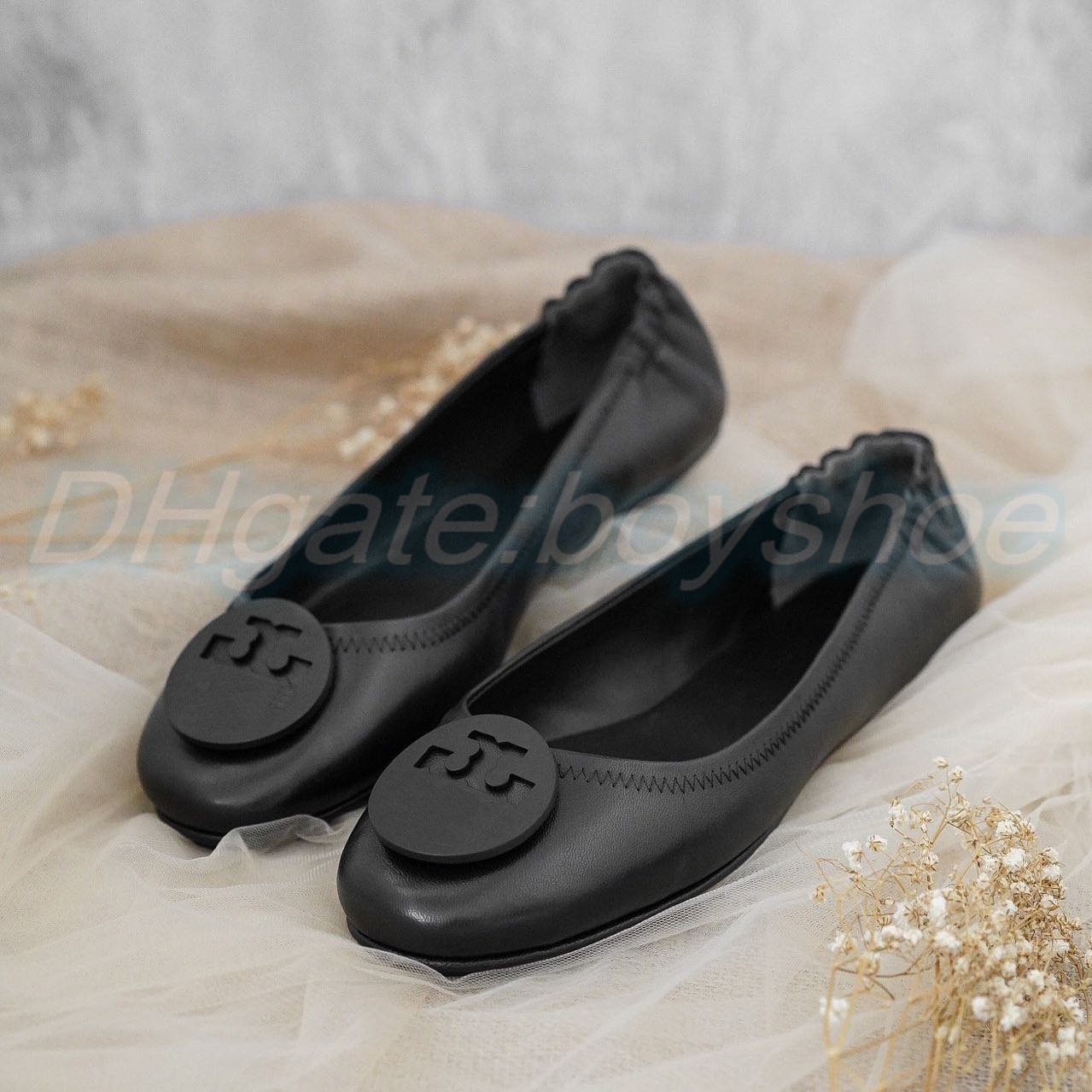 designer woman slipper Claire Georgia luxury ballet classic flat slide man leather Dress shoes Spring and Autumn 100% cowhide Ballet sandal rubber sole travel dress, #2
designer woman slipper Claire Georgia luxury ballet classic flat slide man leather Dress shoes Spring and Autumn 100% cowhide Ballet sandal rubber sole travel dress, #2